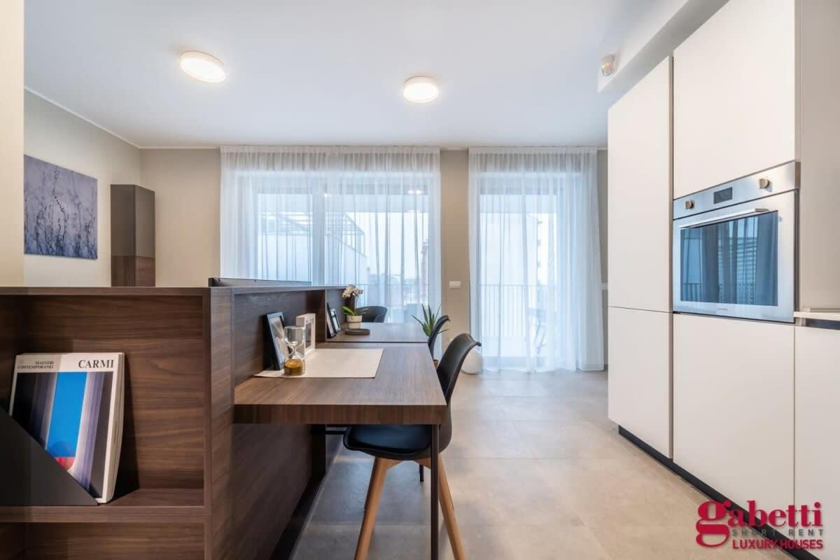 Stilicone 15 - Luxury Apt 4D Lejlighed Milano Eksteriør billede